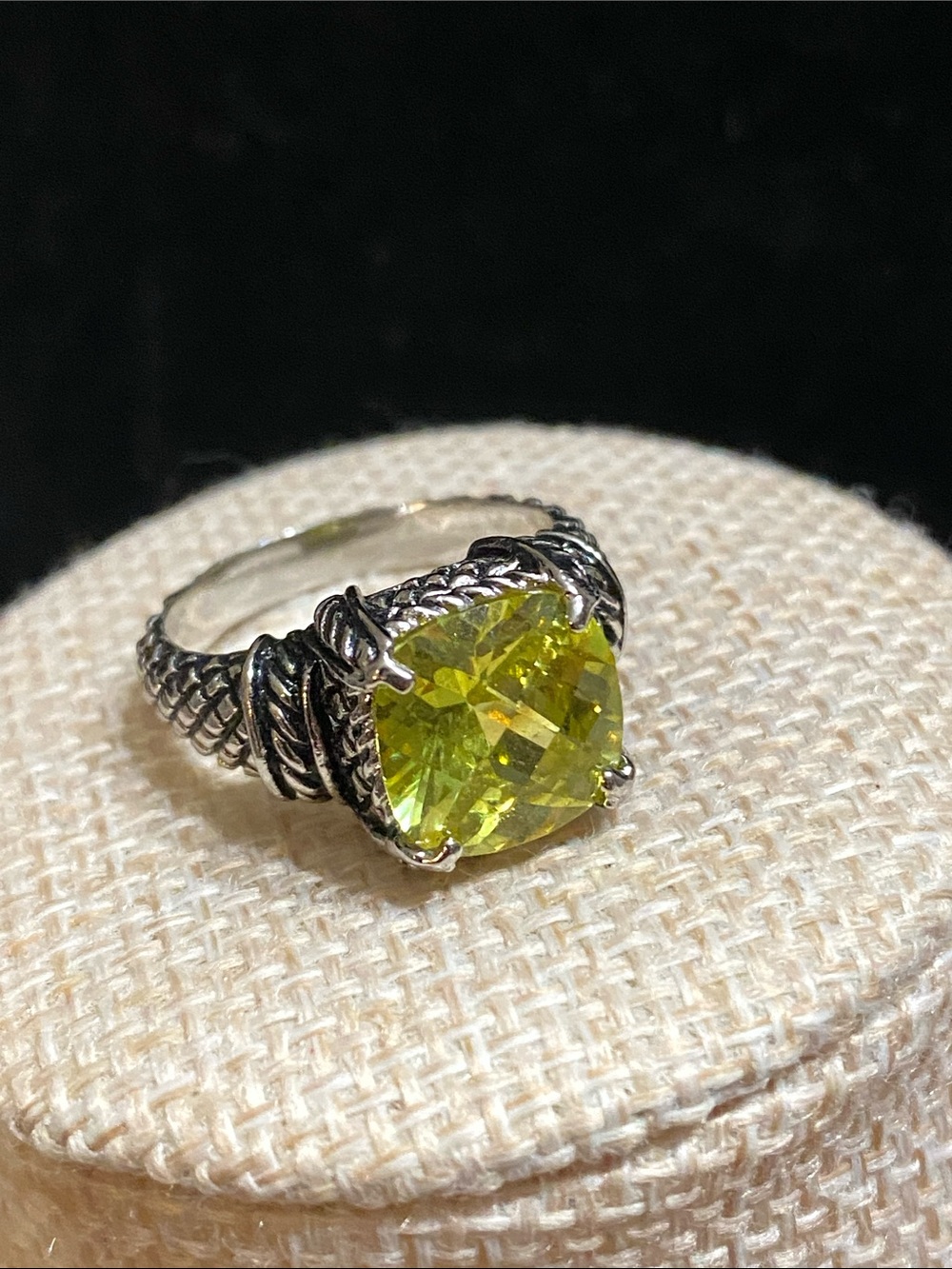 Premier Designs Silver Ring with Lemon-Green Cushion Gem